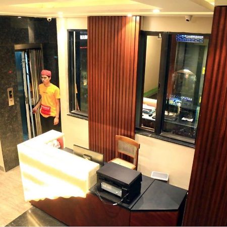 M Square Hotel Vellore Exterior foto